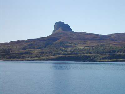 eigg image 02